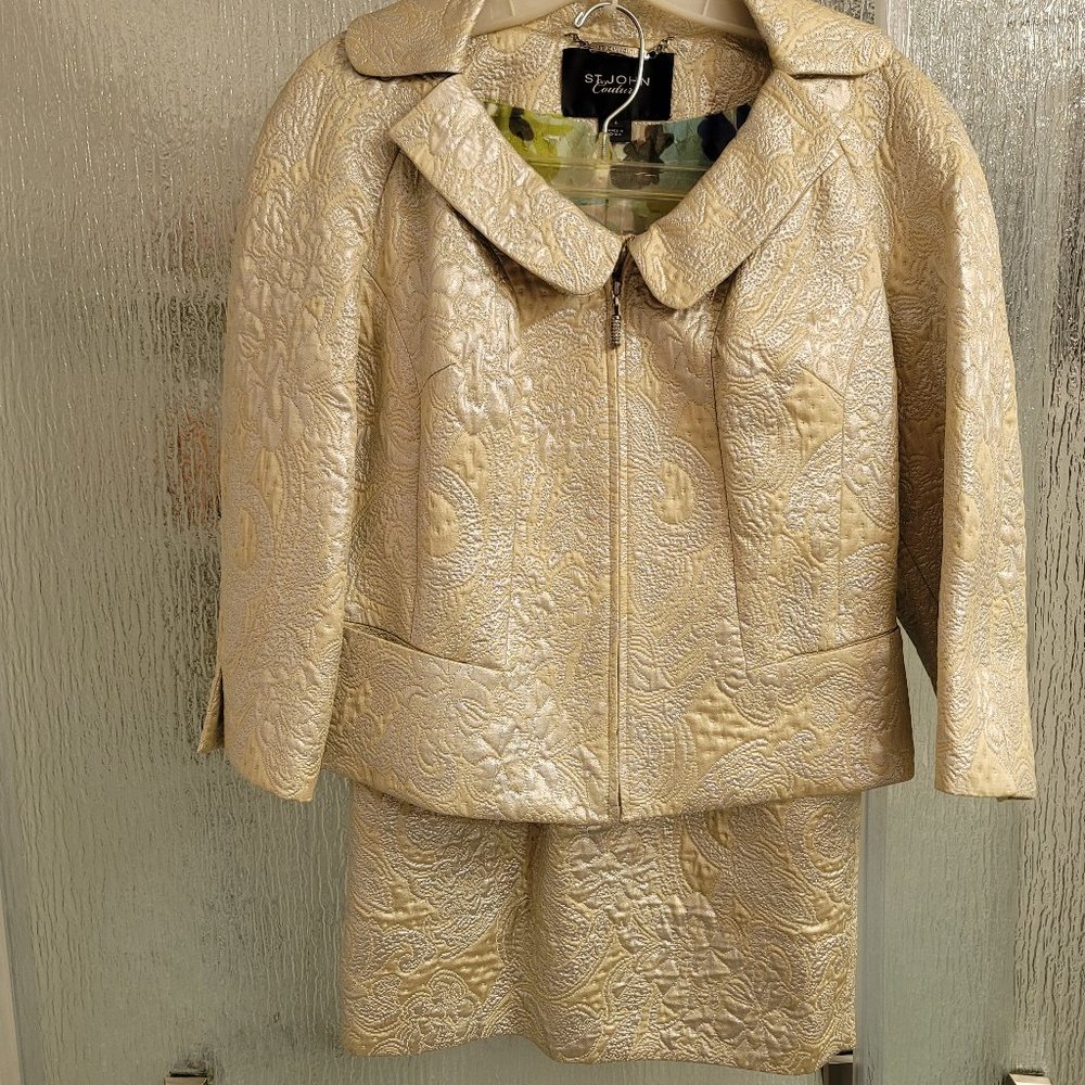 ST JOHN COUTURE FLORAL SILVER AND GOLD SILK BROCADE SUIT